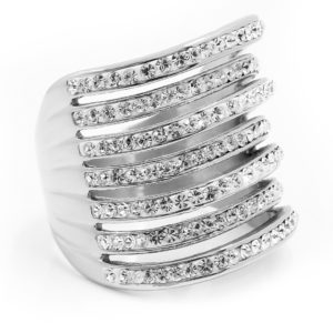BRUNOshop.cz S1870 Extravagantní třpytivý prsten z chirurgické oceli Velikost: 7
