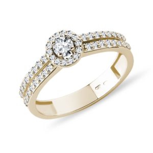Designový zásnubní prsten s diamanty KLENOTA