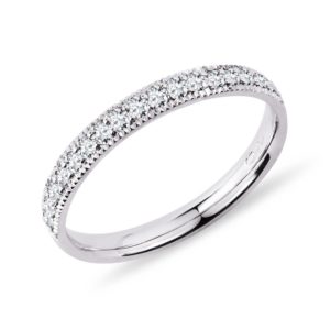 Elegantní prsten s diamanty v bílém zlatě KLENOTA