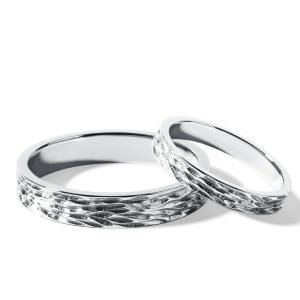 Originální snubní prsteny z bílého zlata KLENOTA