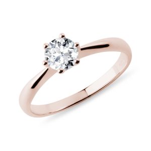 Klasický prsten z růžového zlata s 0