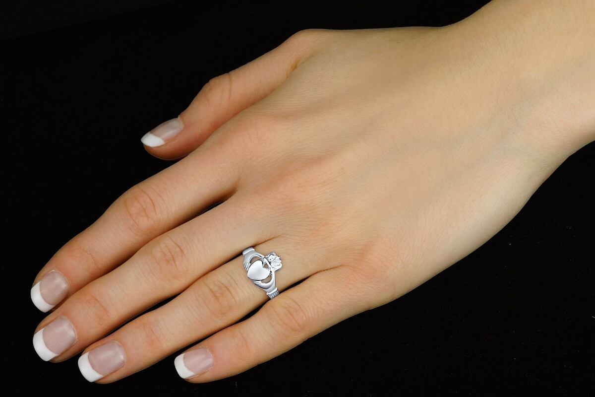 Dámský celostříbrný keltský prsten CLADDAGH ZTR96391 - Obrázek 2
