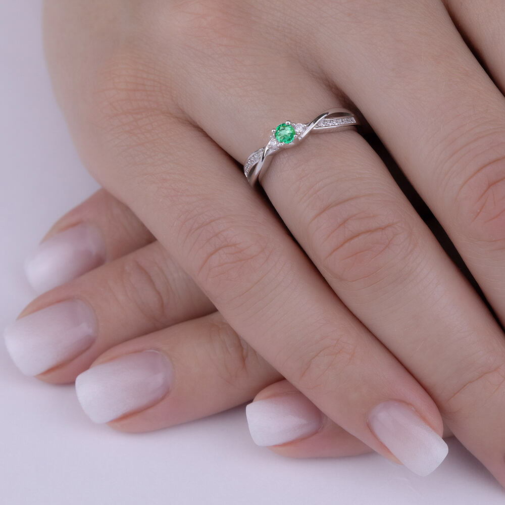 Stříbrný prsten Ellen s pravým Smaragdem a Brilliance Zirconia JJJR1100ER - Obrázek 2