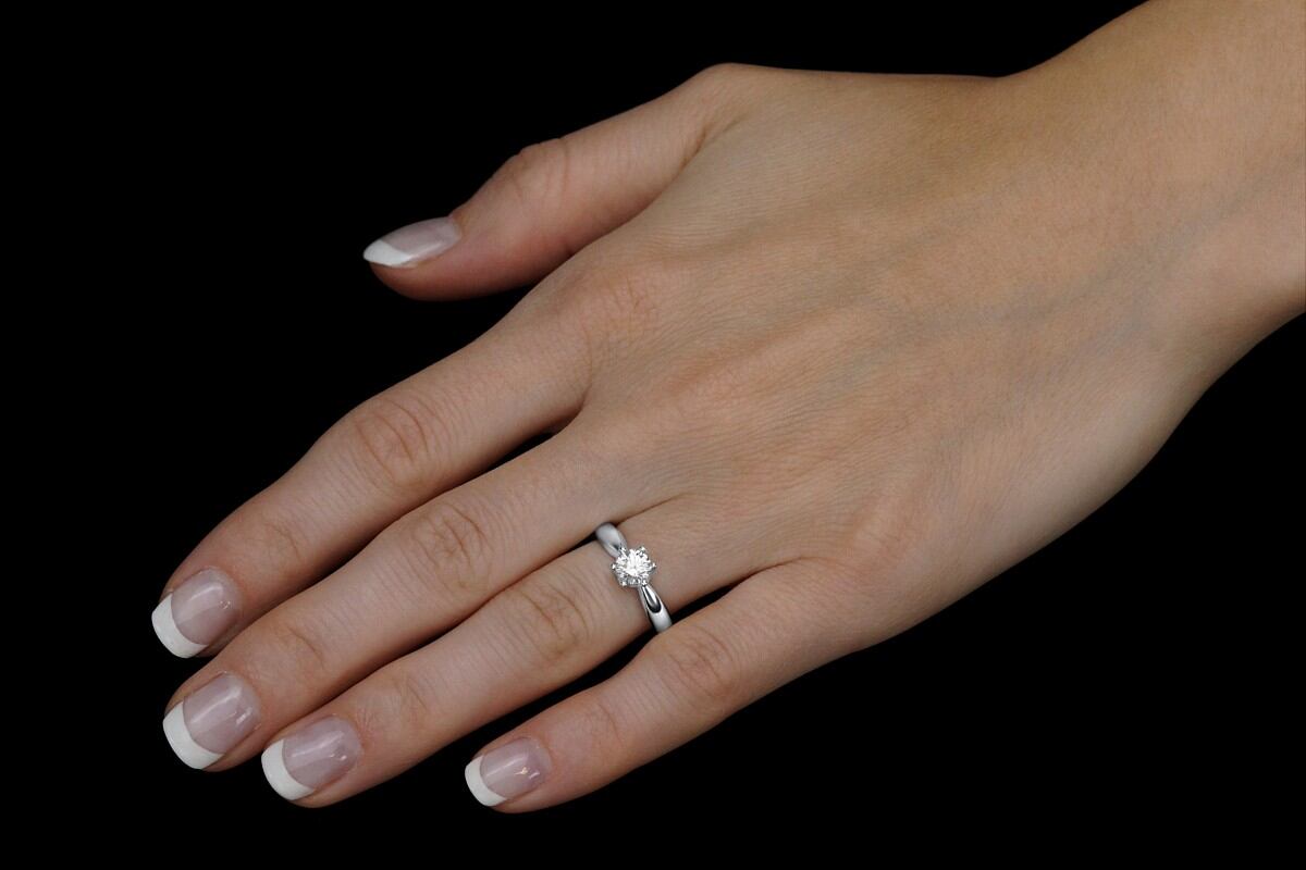 Stříbrný prsten se Swarovski® Zirconia SILVEGOB25003 - Obrázek 2